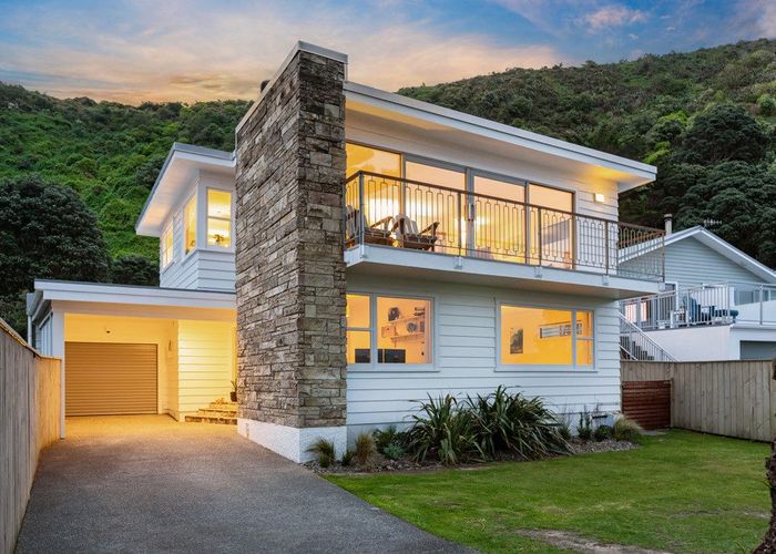  at 185 Breaker Bay Road, Breaker Bay, Wellington, Wellington