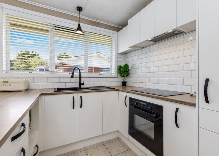  at 3 Mccall Place, Opaheke, Papakura, Auckland