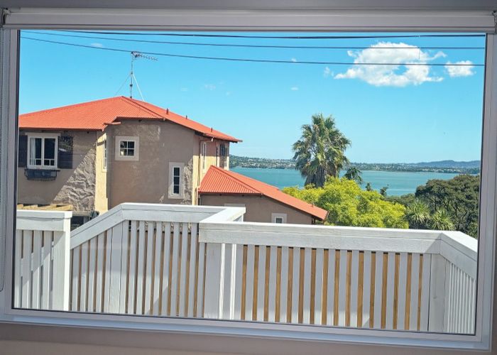  at 5A Pullum Street, Birkenhead, North Shore City, Auckland