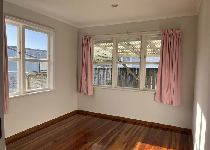  at 9 Battersby Avenue, Mount Roskill, Auckland City, Auckland