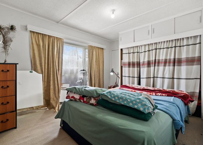  at 11a Lochinver Road, Papatoetoe, Manukau City, Auckland