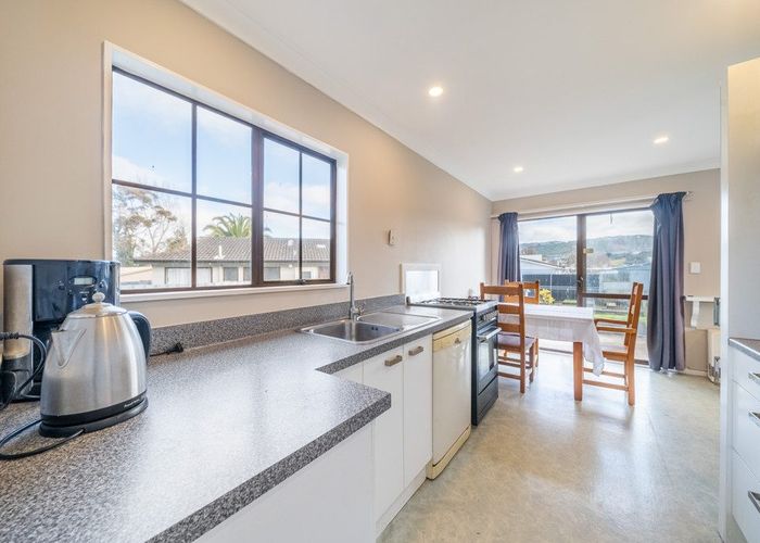  at 6 Edelweiss Grove, Timberlea, Upper Hutt, Wellington