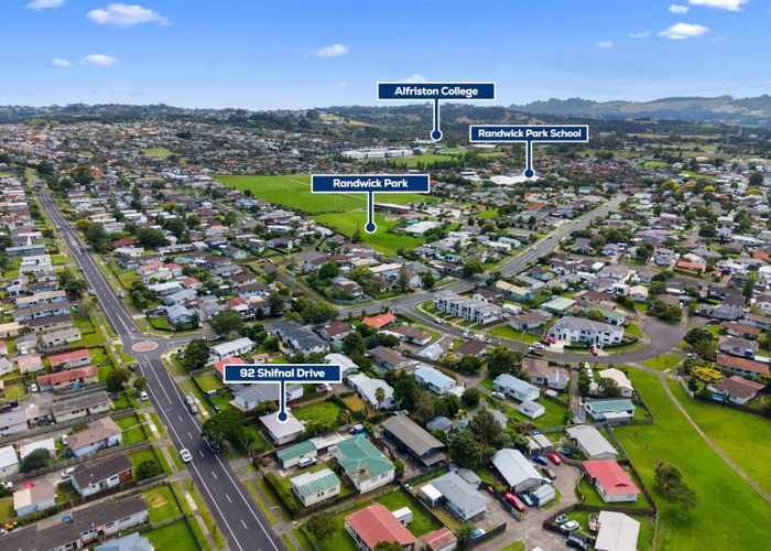  at 92 Shifnal Drive, Randwick Park, Manukau City, Auckland