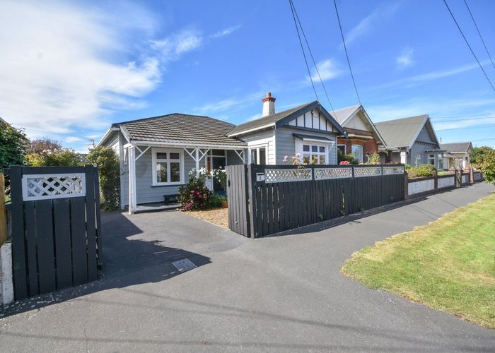  at 5 Nile Street, Saint Clair, Dunedin, Otago