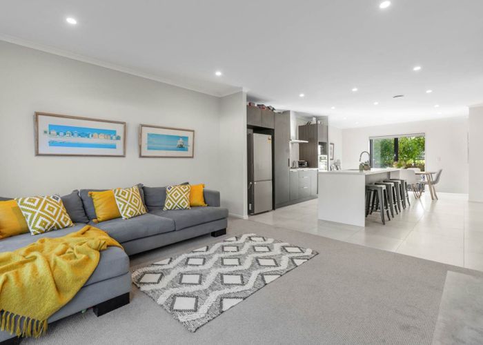  at 29 Pepene Avenue, Conifer Grove, Papakura, Auckland
