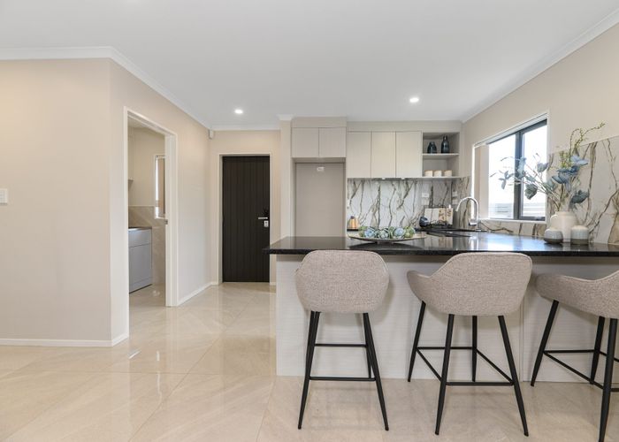  at 1/30 Calvert Avenue, Mangere, Manukau City, Auckland