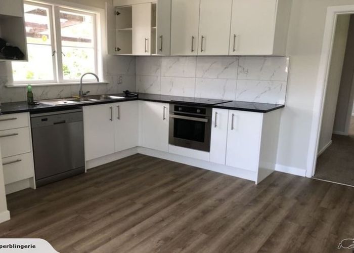  at 41 Garelja Road, Henderson, Waitakere City, Auckland