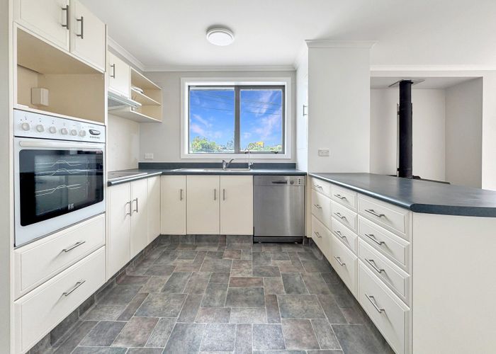  at 12 Hart Street, Foxton Beach, Horowhenua, Manawatu / Whanganui