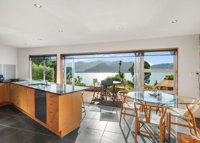  at 2C Marama Terrace, Lyttelton