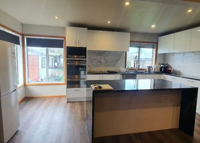 at 188 Avonhead Road, Avonhead, Christchurch City, Canterbury