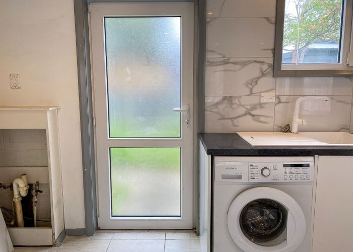  at 8/21 Olliviers Road, Phillipstown, Christchurch