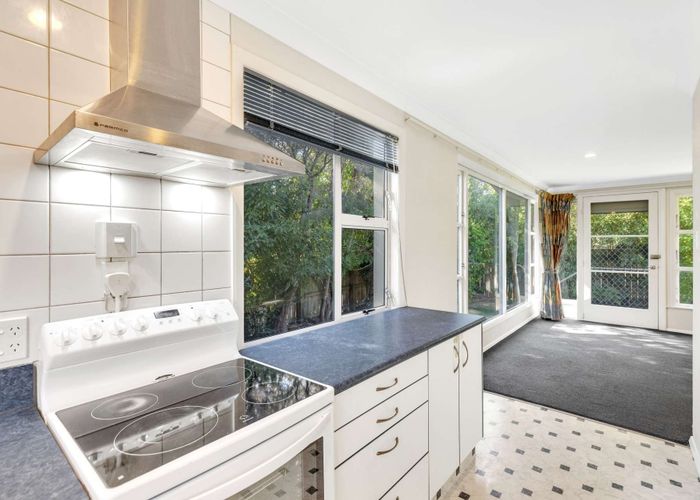  at 1 Berkley Place, Awapuni, Palmerston North
