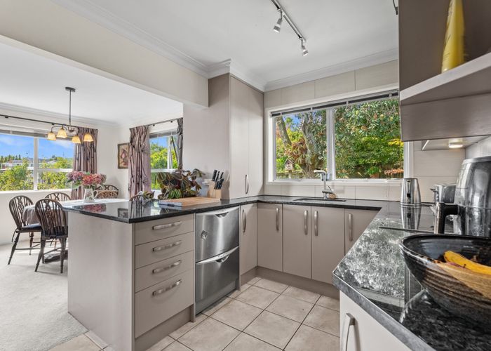  at 30 Evelyn Road, Cockle Bay, Manukau City, Auckland