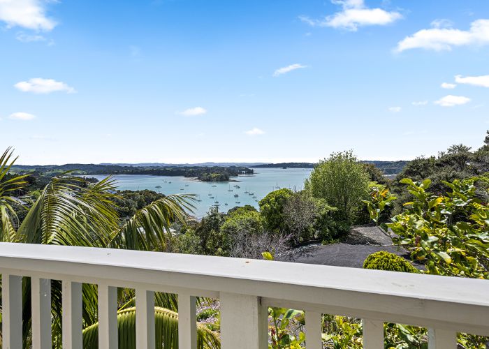  at 6 Barr Road, Mahurangi West, Warkworth