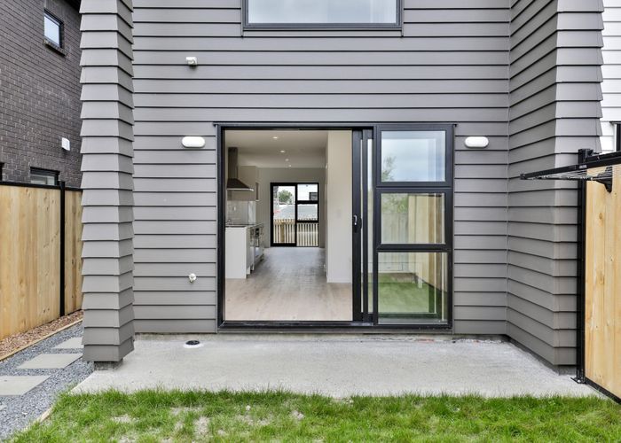  at 44 Rauemi Way, Te Atatu South, Waitakere City, Auckland