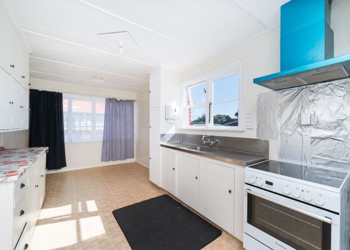  at 35 Rangiora Avenue, Roslyn, Palmerston North, Manawatu / Whanganui