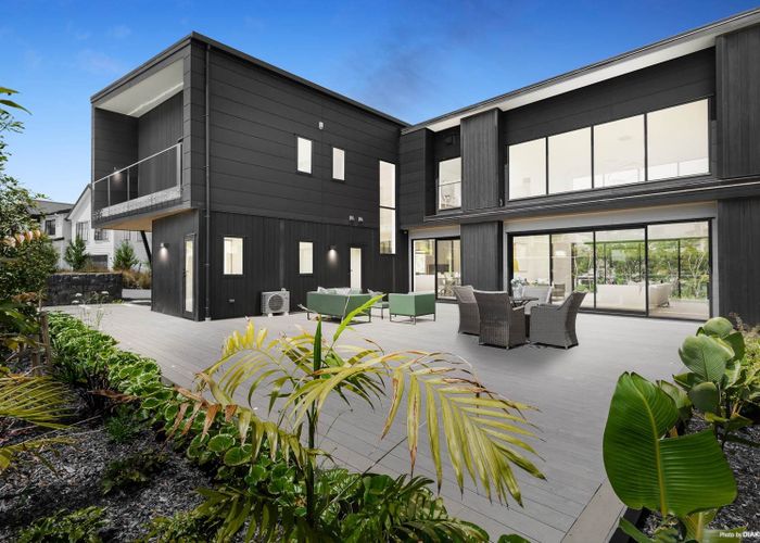  at 5 Third Fairway Place, Albany, Auckland
