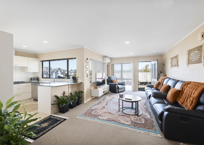  at 14 & 14A Virginia Street, Henderson, Waitakere City, Auckland