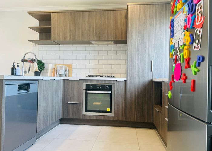  at 10 Adlam Lane, Takanini, Papakura, Auckland