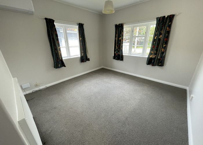  at 8 Brook Street, Waiwhetu, Lower Hutt, Wellington