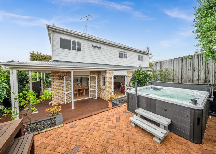  at 1/71 Wellington Street, Howick, Manukau City, Auckland
