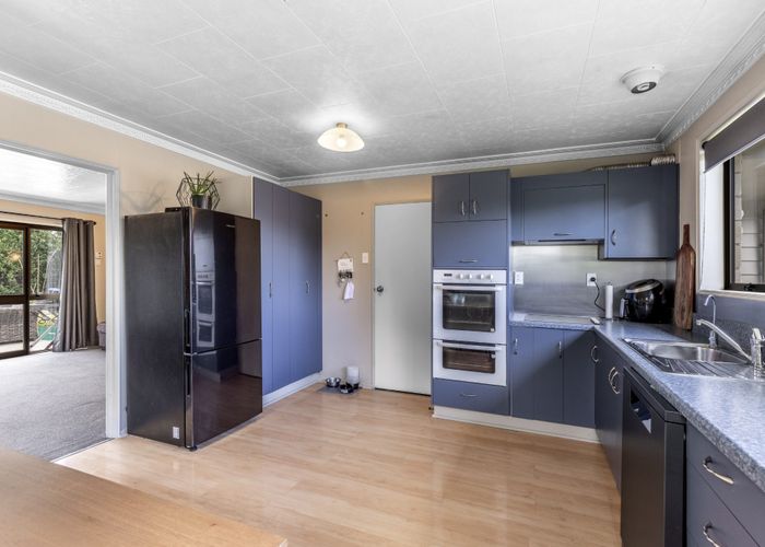  at 16 Kildare Place, Waikiwi, Invercargill