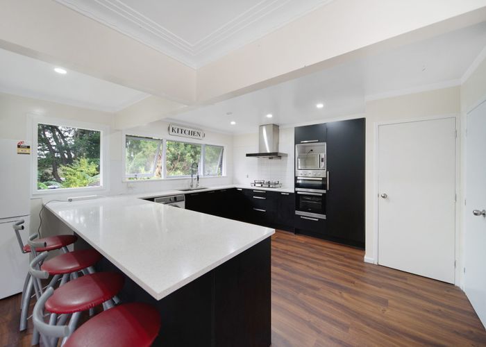  at 90 Lawrence Crescent, Hill Park, Manukau City, Auckland