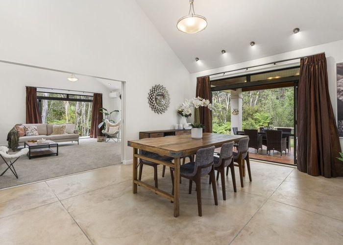  at 27A Wicklam Lane, Greenhithe, North Shore City, Auckland