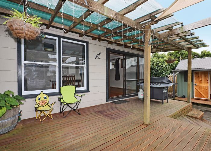  at 1011 Hood Street, Mayfair, Hastings