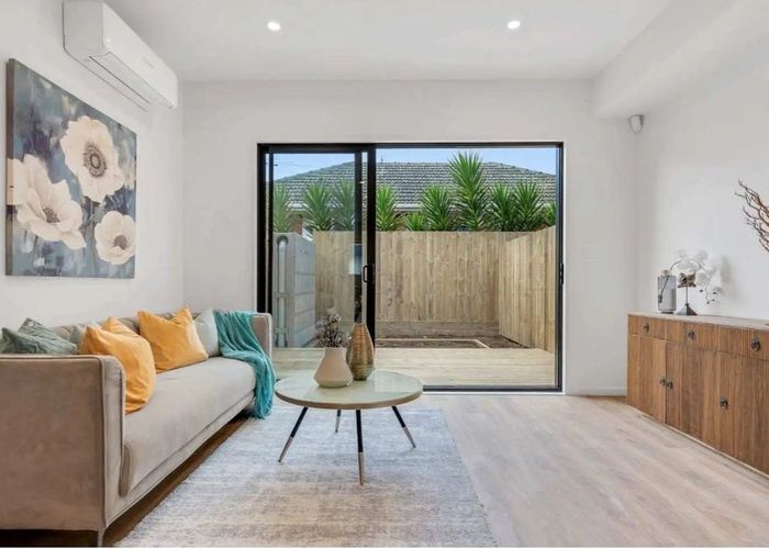  at 35 Martin Road, Manurewa, Manukau City, Auckland