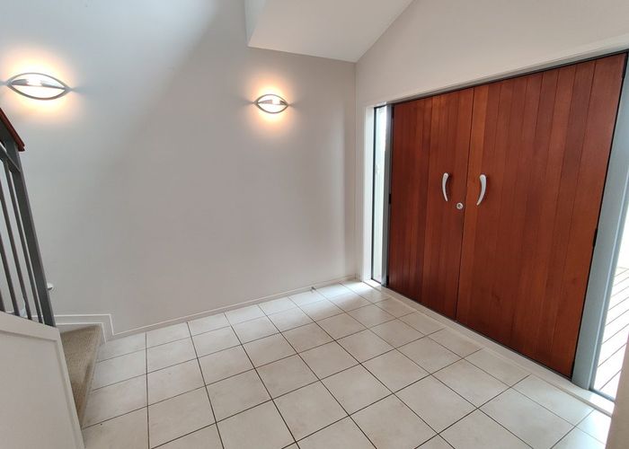 at 41 Sorrel Crescent, Bucklands Beach, Manukau City, Auckland