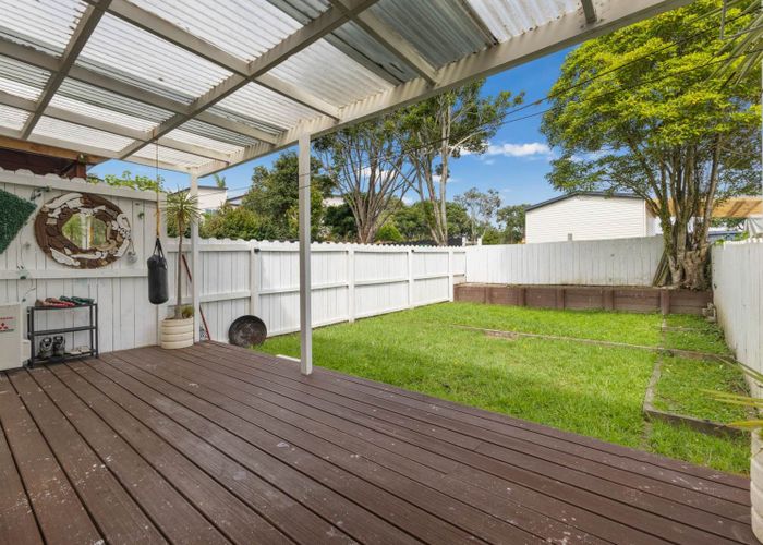  at 20 Chapel Road, Flat Bush, Manukau City, Auckland