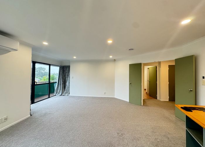  at 15/17 Matata Street, Blockhouse Bay, Auckland