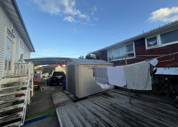  at 30 Niccol ave, Narrow Neck, North Shore City, Auckland