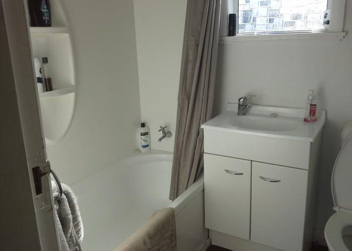  at 83 Brooklands Road, Brooklands, New Plymouth, Taranaki