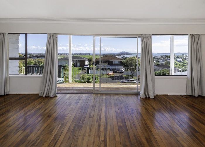  at 12 Copperfield Terrace, Mellons Bay, Manukau City, Auckland