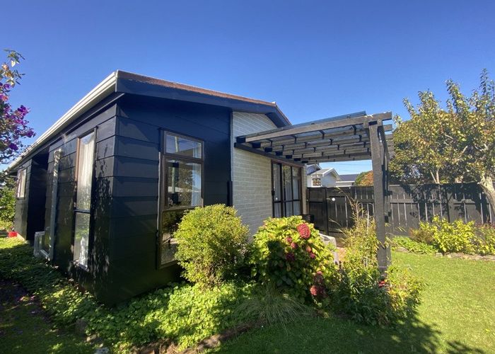  at 22 Caffray Ave, Aramoho, Whanganui, Manawatu / Whanganui