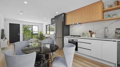  at 7C Thalia Place, Totara Vale, Auckland