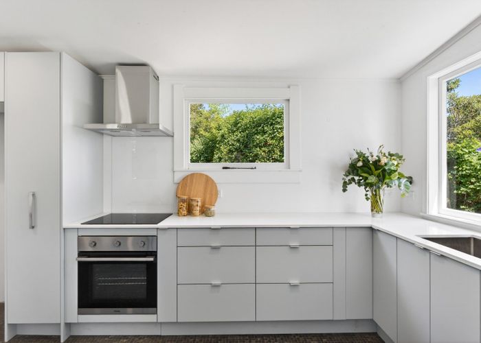  at 1 Denholm Road, Hospital Hill, Napier, Hawke's Bay