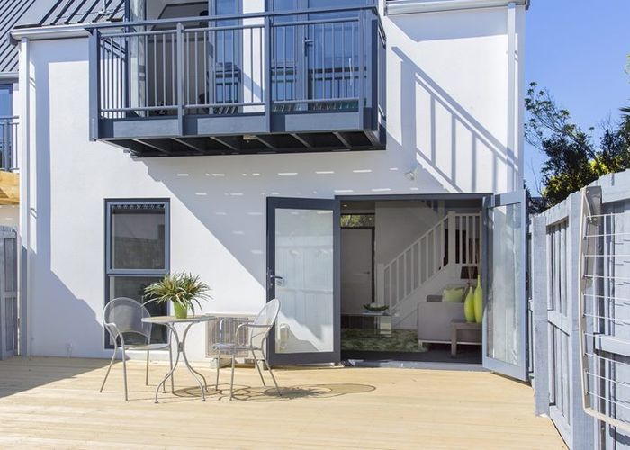  at 2/27 Cornwall Street, St. Albans, Christchurch City, Canterbury