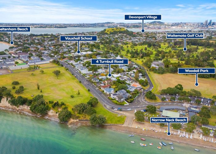  at 4 Turnbull Road, Narrow Neck, North Shore City, Auckland