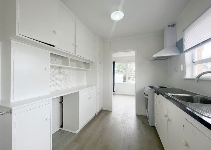  at 18 Brocas Avenue, Hillcrest, Hamilton, Waikato