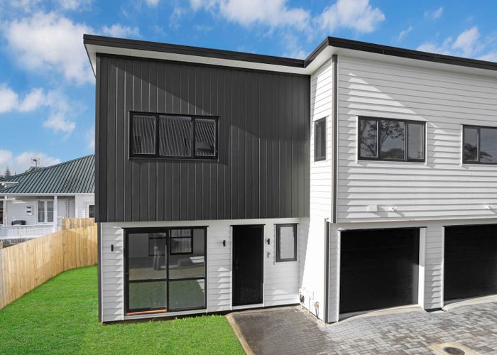  at Lot 7/83 Station Road, Papatoetoe, Manukau City, Auckland