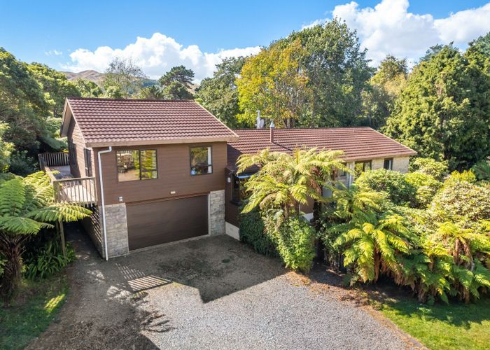  at 417c Grays Road, Pauatahanui, Porirua, Wellington
