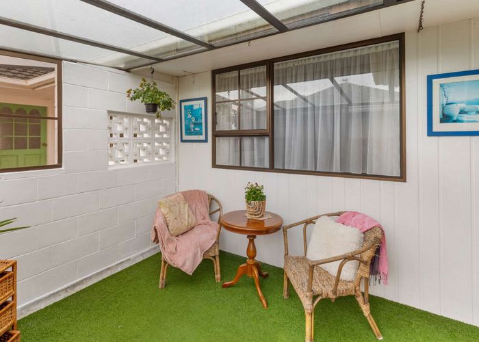  at 15B Nathan Street, Tawa, Wellington