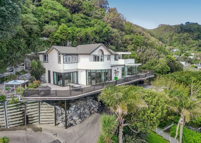  at 365 Muritai Road, Eastbourne, Lower Hutt, Wellington