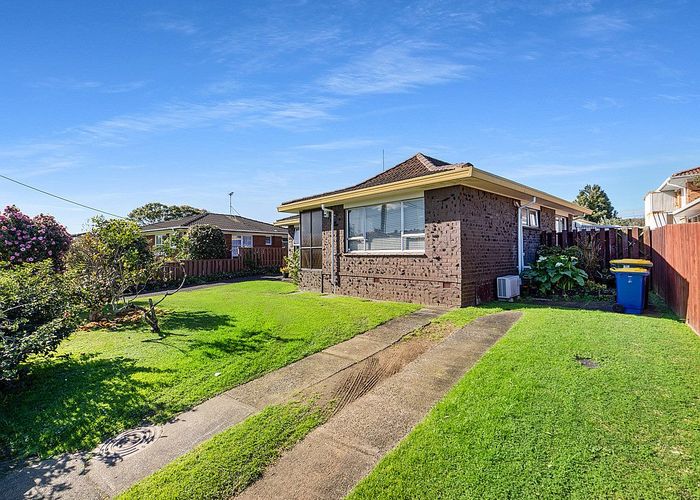 Free property data for 1/20 Shakespeare Road, Milford, Auckland homes