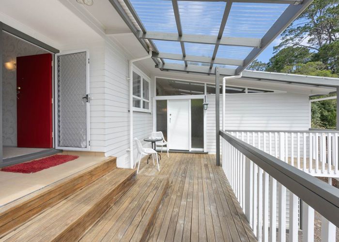  at 8 Bellamy Place, Blockhouse Bay, Auckland City, Auckland