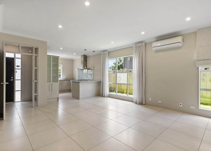  at 6 Kauriki Terrace, Stonefields, Auckland City, Auckland