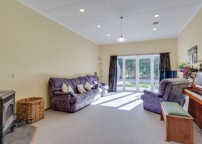 For sale 49 Halls Road, Pahiatua, Tararua, Manawatu / Whanganui